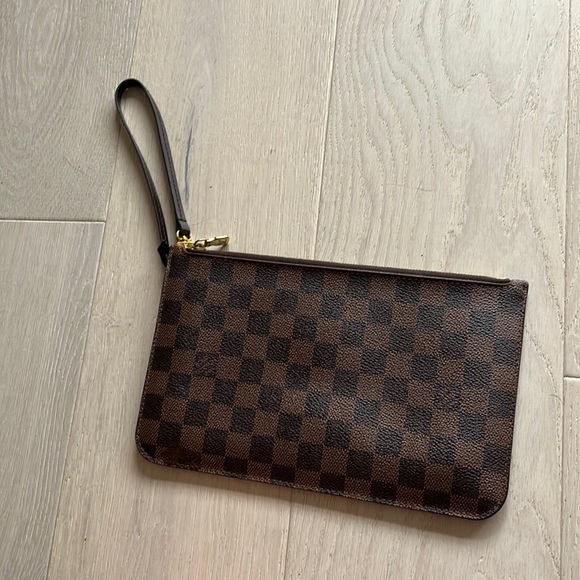 Louis Vuitton Handbags - Louis Vuitton | Pochette | Damier Ebene Neverfull MM GM Pochette